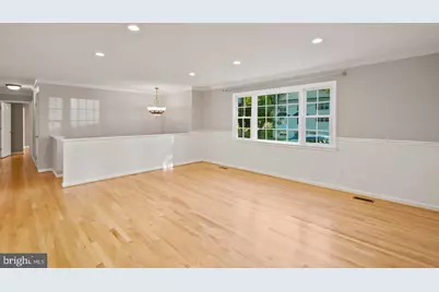 10102 Spring Lake Terrace, Fairfax, VA 22030 - Photo 6