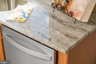 2221 Lake Terrace Dr, Harrisonburg, VA 22802 - Photo 10