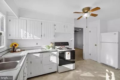 913 Spotswood Drive, Harrisonburg, VA 22802 - Photo 10