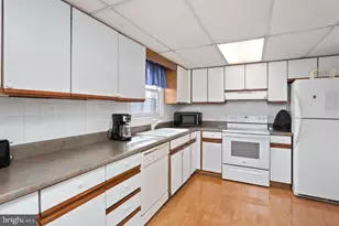 430 Sunrise Ave, Harrisonburg, VA 22801 - Photo 6