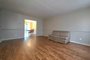 874 Vine St, Harrisonburg, VA 22802 - Photo 2