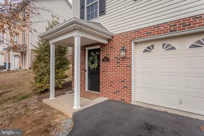 573 Pointe Drive, Harrisonburg, VA 22801 - Photo 2