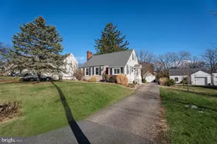 1466 Bluestone St, Harrisonburg, VA 22801 - Photo 2