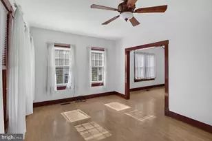 476 W Wolfe St, Harrisonburg, VA 22802 - Photo 6