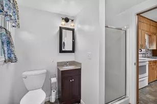 476 W Wolfe St, Harrisonburg, VA 22802 - Photo 18