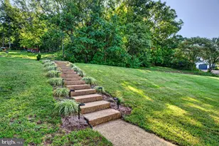 1222 Woodcrest Cir, Harrisonburg, VA 22801 - Photo 56