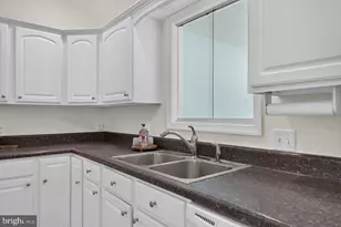 1800 Rhianon Ln, Harrisonburg, VA 22801 - Photo 16