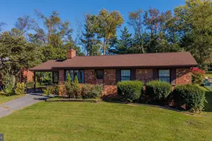 1154 Stuart St, Harrisonburg, VA 22802 - Photo 8