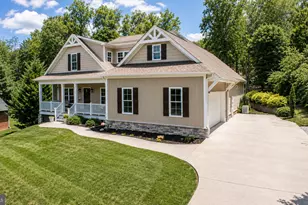 3515 Ridgecroft Dr, Lynchburg, VA 24503 - Photo 10