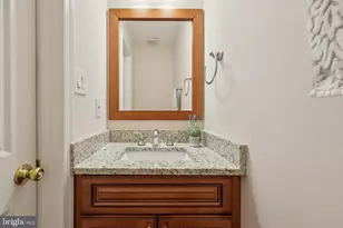 9395 Cloverhill Ct, Manassas, VA 20110 - Photo 32