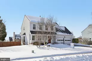 9395 Cloverhill Ct, Manassas, VA 20110 - Photo 6