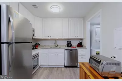 9828 Grant Avenue, Manassas, VA 20110 - Photo 10