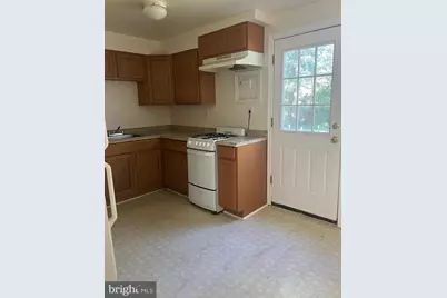 9012 Merrimack Drive, Manassas, VA 20110 - Photo 2