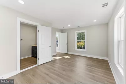 9204 Douglas Street, Manassas, VA 20110 - Photo 36