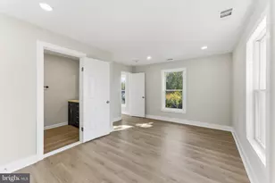 9204 Douglas St, Manassas, VA 20110 - Photo 36