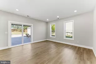 9204 Douglas St, Manassas, VA 20110 - Photo 22