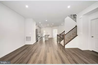 10114 Queens Way, Manassas, VA 20110 - Photo 18