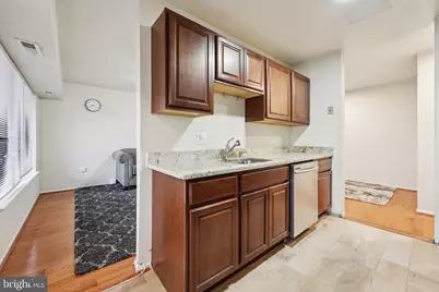 8374 Buttress Lane #202, Manassas, VA 20110 - Photo 4