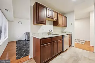 8374 Buttress Ln, Manassas, VA 20110 - Photo 4