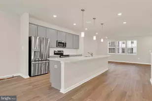 9666 Swallowtail Ln, Manassas, VA 20110 - Photo 16