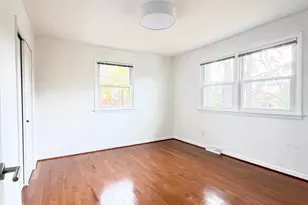 8900 Wilson Ave, Manassas, VA 20110 - Photo 14