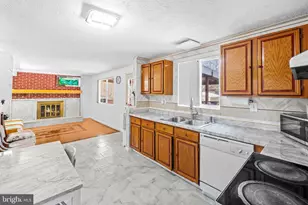 10283 Long Hill Ct, Manassas, VA 20110 - Photo 8