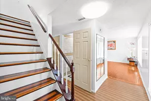 10283 Long Hill Ct, Manassas, VA 20110 - Photo 2