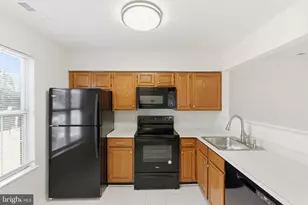 9266 Chapman Oak Dr, Manassas, VA 20110 - Photo 8