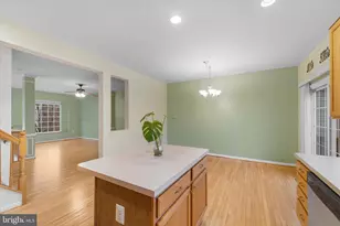 9222 Acer Ln, Manassas, VA 20110 - Photo 8