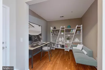 10275 Fountain Circle #201, Manassas, VA 20110 - Photo 4