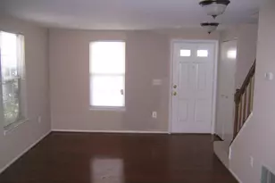 8444 Georgian Ct, Manassas, VA 20110 - Photo 2