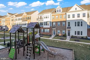 9334 Barnes Loop, Manassas, VA 20110 - Photo 2