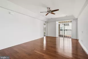 9202 Charleston Dr, Manassas, VA 20110 - Photo 6