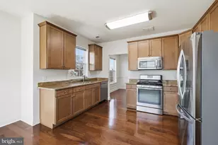 9202 Charleston Dr, Manassas, VA 20110 - Photo 10