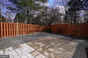 8765 Bretton Woods Dr, Manassas, VA 20110 - Photo 24