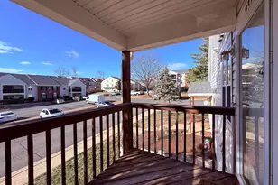 9377 Scarlet Oak Dr, Manassas, VA 20110 - Photo 2