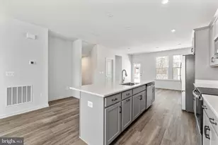 10161 Queens Wy, Manassas, VA 20110 - Photo 22