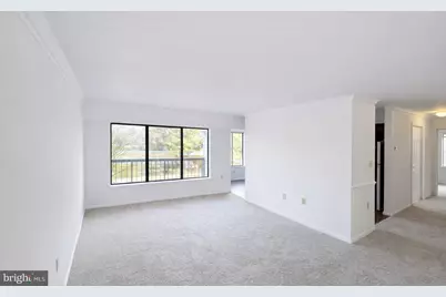 9576 Jayhawk Terrace #301, Manassas, VA 20110 - Photo 10