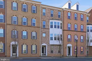 9539 Center St, Manassas, VA 20110 - Photo 2