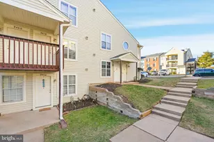 9458 Scarlet Oak Dr, Manassas, VA 20110 - Photo 2