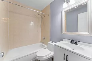 9081 Bonham Cir, Manassas, VA 20110 - Photo 16
