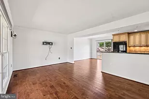 9255 Garnet Ct, Manassas, VA 20110 - Photo 4