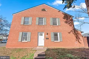 9715 Pickett Ln, Manassas, VA 20110 - Photo 1