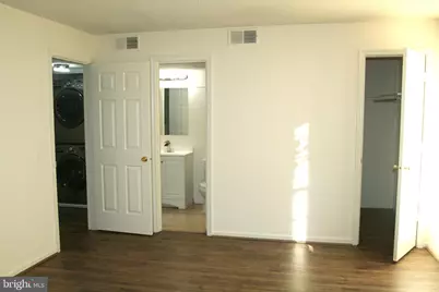 9360 Caspian Way #202, Manassas, VA 20110 - Photo 10