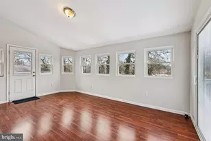 10274 Racquet Cir, Manassas, VA 20110 - Photo 20