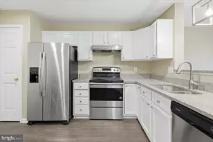 9304 Witch Hazel Way, Manassas, VA 20110 - Photo 12