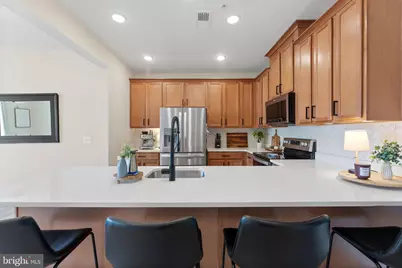 10439 Ratcliffe Trail, Manassas, VA 20110 - Photo 8