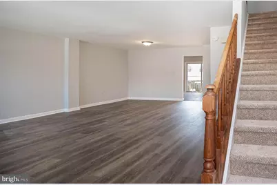 8385 Woodline Court, Manassas, VA 20110 - Photo 4