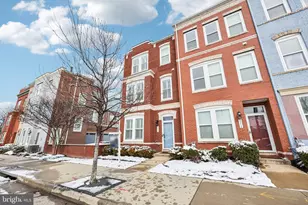 8956 Center St, Manassas, VA 20110 - Photo 2