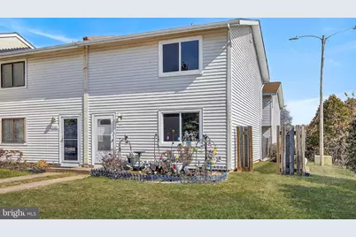 9319 Woodlea Court, Manassas, VA 20110 - Photo 2